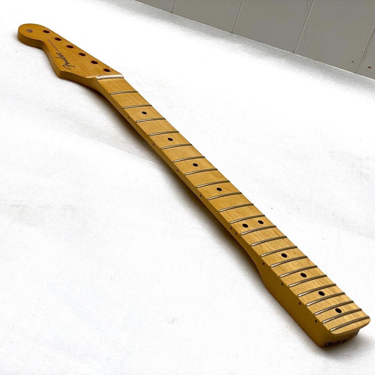 REAL PICS! Fender REVERSE HEADSTOCK Strat Neck 22 Fret! Maple