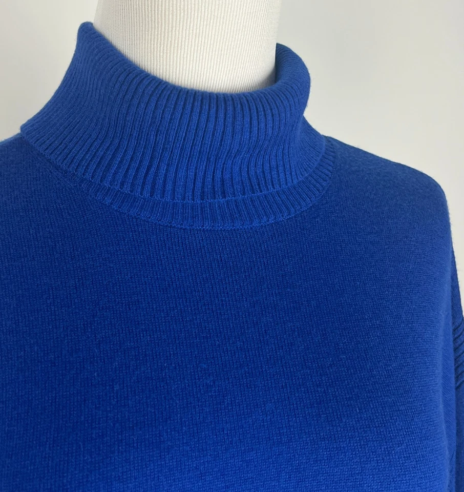 *NWT* WHITE HOUSE BLACK MARKET 'Relaxed Turtleneck Sweater' (Buttons) - S, Blue - Image 3 of 4