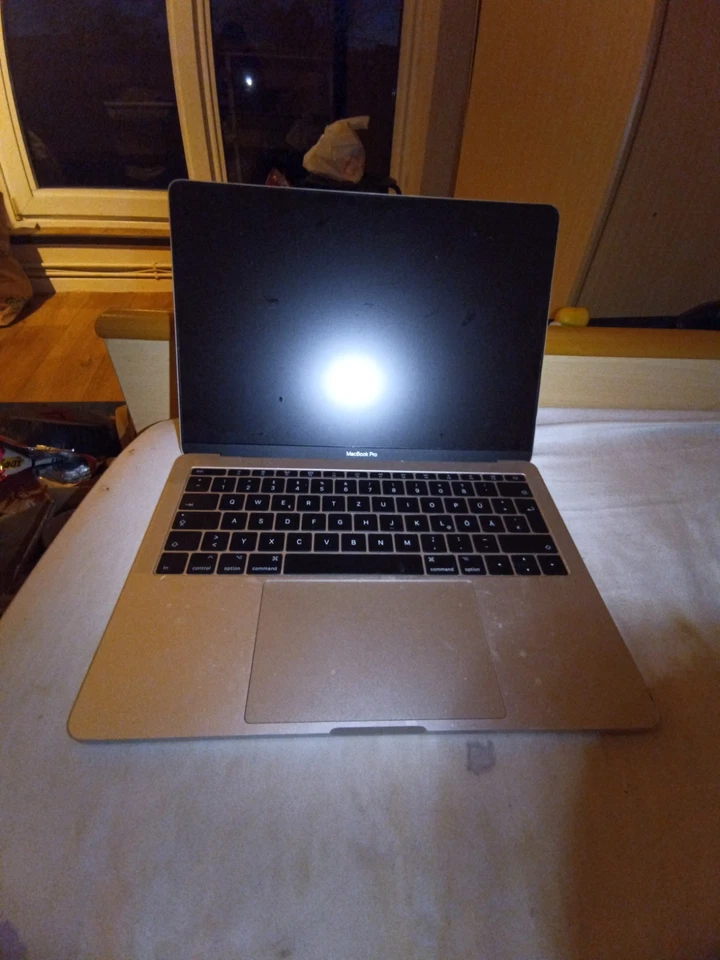 Ich Verkaufe Mein MacBook Pro 13 Zoll - Bild 3 von 4