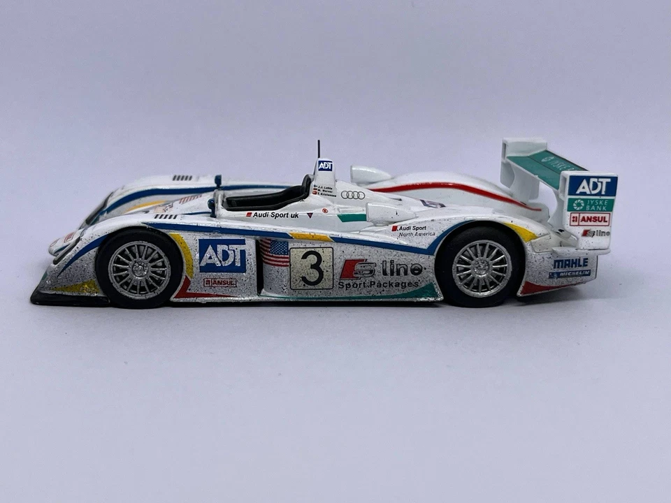 AUDI R8 #3 WINNER 24H DU MANS 2005 ALTAYA 1/43 - Photo 2/4