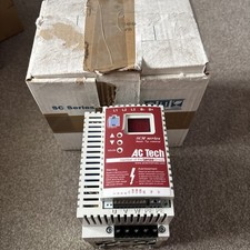 LENZE AC TECH SM450 VARIABLE SPEED MOTOR CONTROLLER 4KW