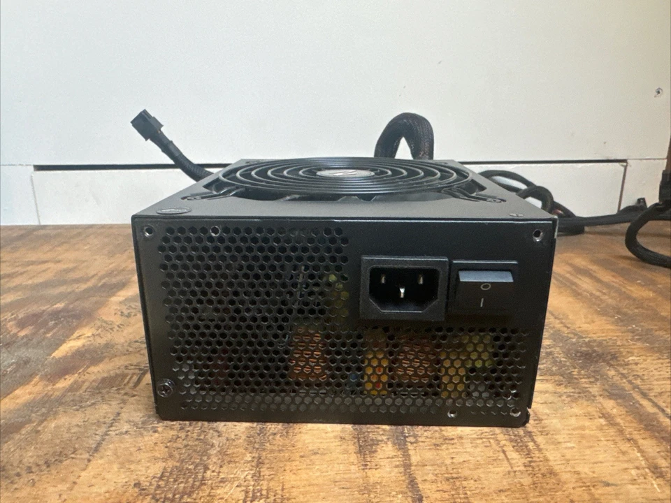 OCZ ZT Series OCZ-ZX850W 850w ATX PC Power Supply PSU - Image 3 of 4