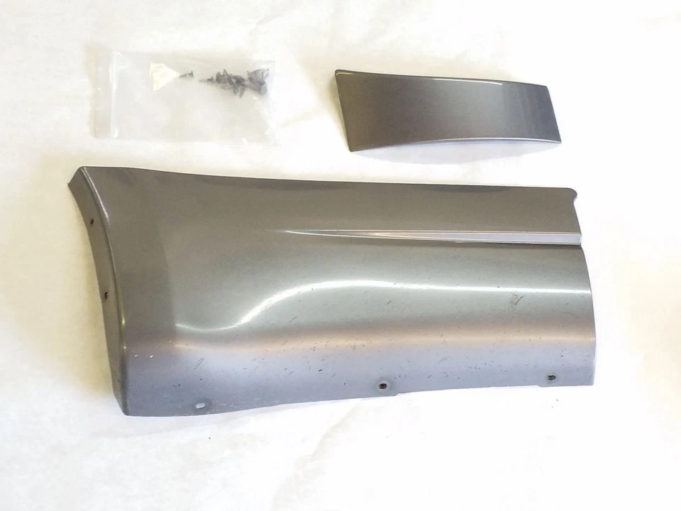 灰色左四分之一面板装饰车身成型 | 适合 2000 - 2005 年福特 Excursion — 第 3/4 张图片