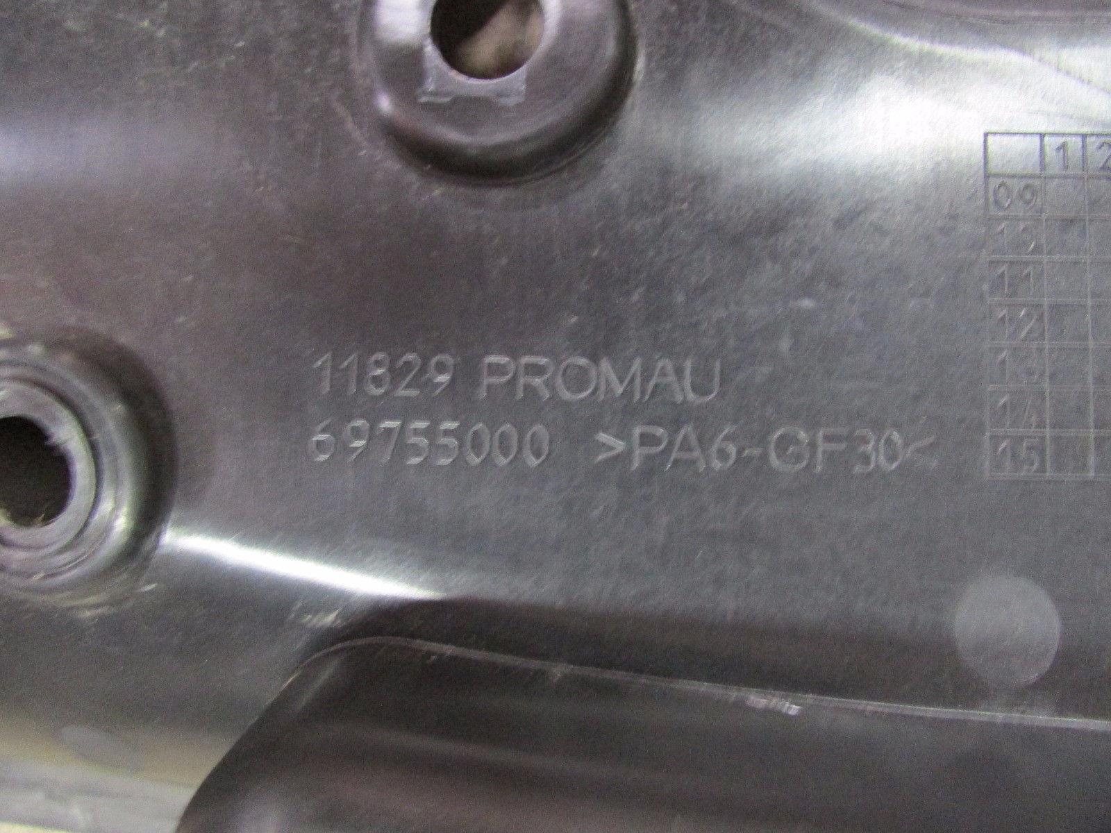 Ferrari California, RH Right Cowl Vent Panel, P/N 69889300, Used