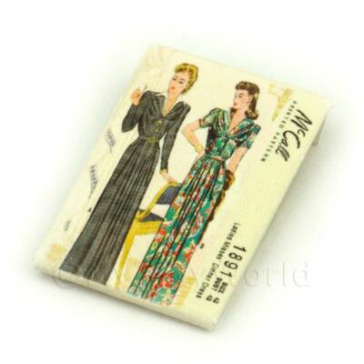 Puppenhaus Miniatur McCall Kleid Muster Paket 