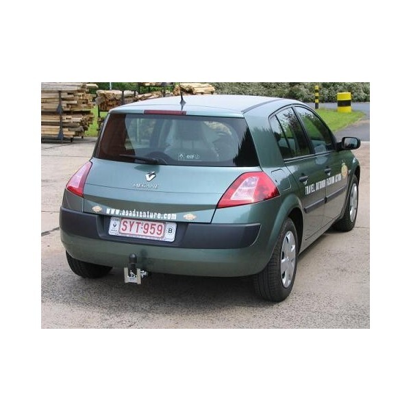 Attelage Renault Megane 2002-2008 col de cygne pour remorquage berline 3-5P
