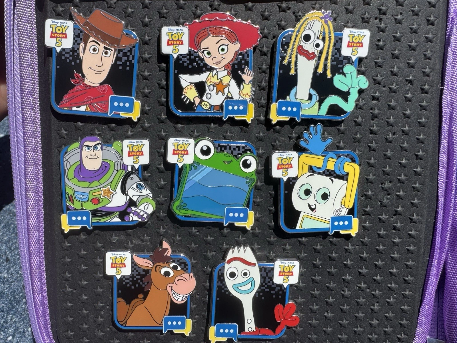 2026 New Release Disney Toy Story 5 Mystery Collectible Pin Set (complete set)