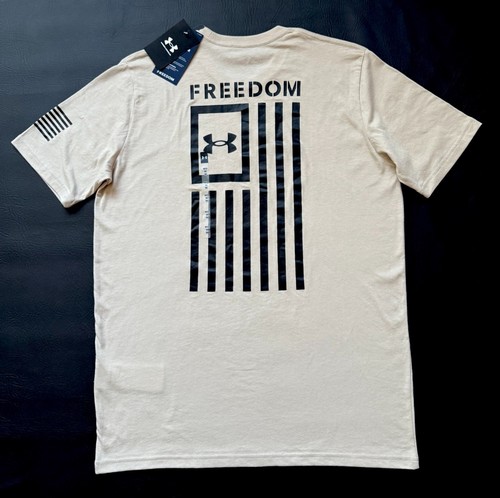 UNDER ARMOUR Mens FREEDOM Flag USA Tshirt Short Sleeve Sand Size Medium M NWT - Bild 2 von 11
