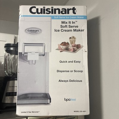Cuisinart 1.5 Qt Ice Cream Maker Machine White Mix It In Soft Serve ICE-45P1 NIB