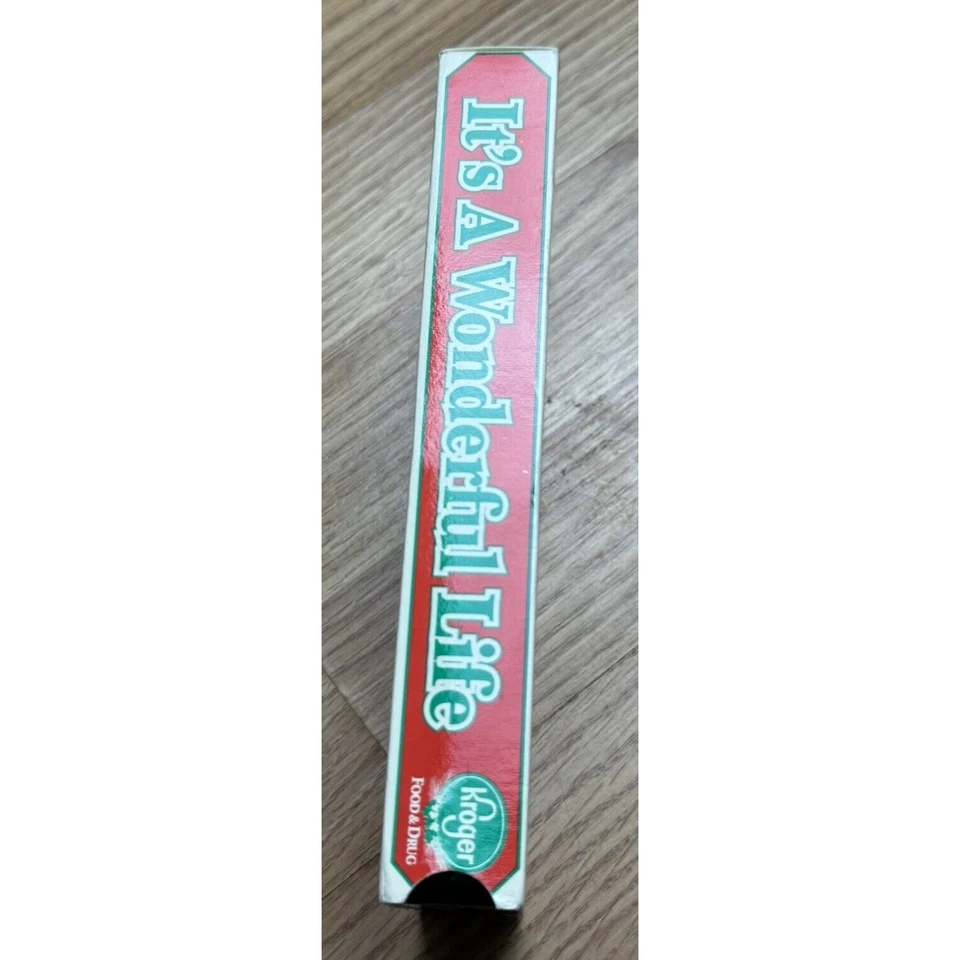 IT'S A WONDERFUL LIFE VHS ( Kroger Release ) James Stewart B&W Movie - Image 3 of 4