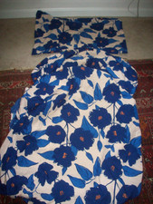 Room Essentials Microfiber Sheet 2 pcs Twin/ Twin XL Fitted Sheet, 1 pillow case