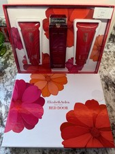 Elizabeth Arden Red Door Eau De Toilette Spray 3 Piece Gift Set New In Box