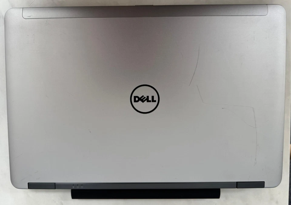 Pc Portable Dell Latitude E6540 I7 4 eme gén avec 8 Gb am 1000 Hdd En bon état - Bild 2 von 4