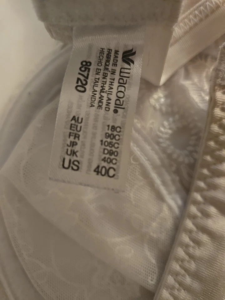 Sujetador con aros Wacoal 85720 Renaissance Rose talla 40C Foto 3 de 4