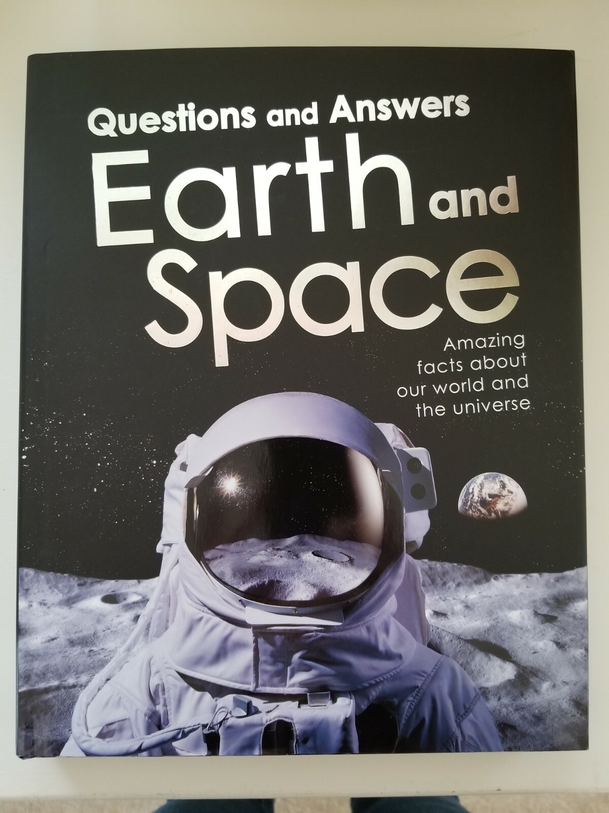 Questions and Answers Series For Kids 2 Books Earth and Space/Science ...