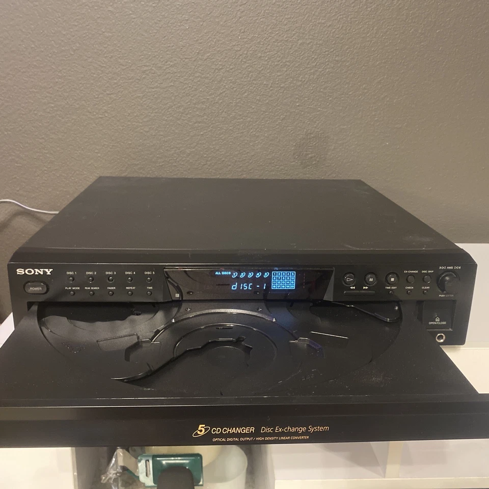 Sony CDP-CE375 5-Disc Carousel CD Changer Player  TESTED Works Great!. - Image 4 of 4