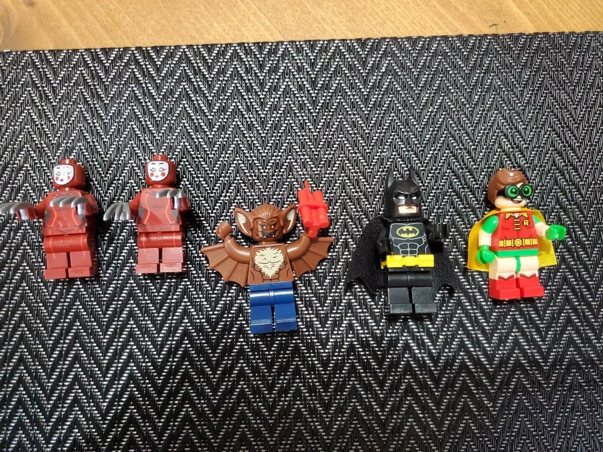 Lego batmobile 2017 sale
