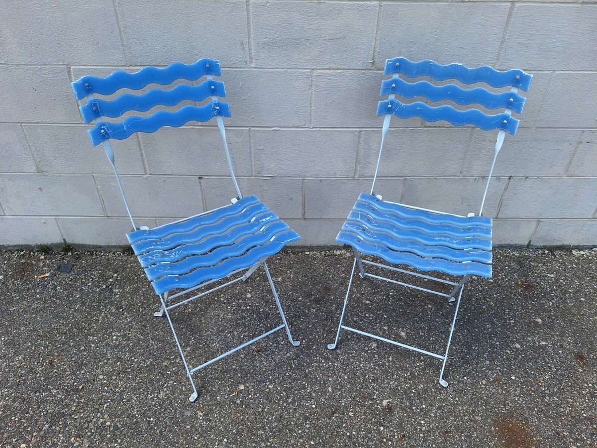 Vintage Phoenix Folding Patio Chairs Cornflower Blue Wave