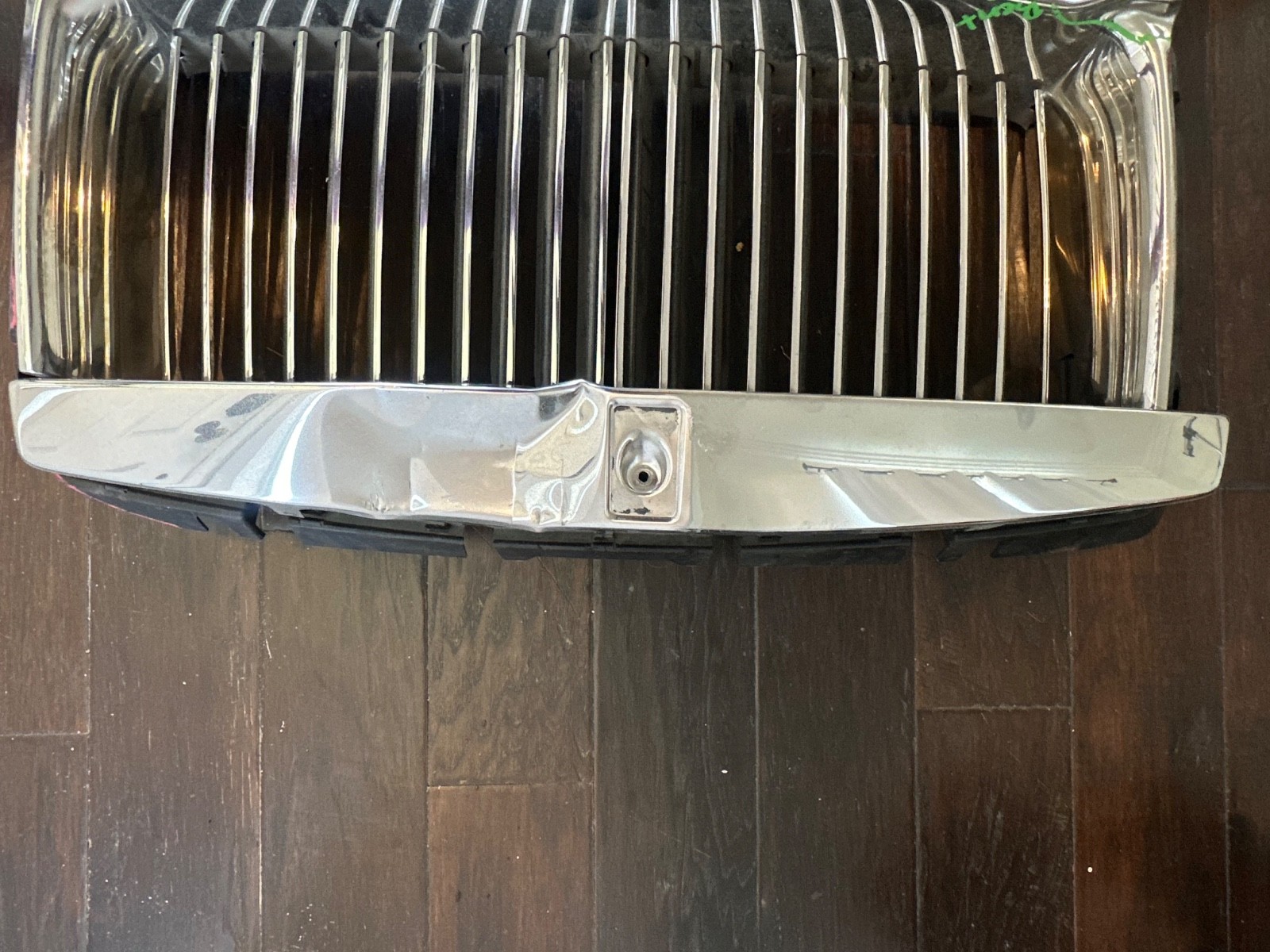 Genuine Rolls Royce Ghost Grille USED - SMALL DEFECT - SEE DESC.