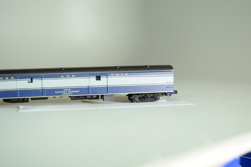 92079 Escala N CON COR VAGÓN DE PASAJEROS B&O EQUIPAJE BALTIMORE Y OHIO | Zustand: Used