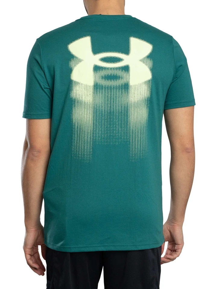Under Armour Pour des hommes T-shirt ample à motif flou au dos, vert - Photo 3/4