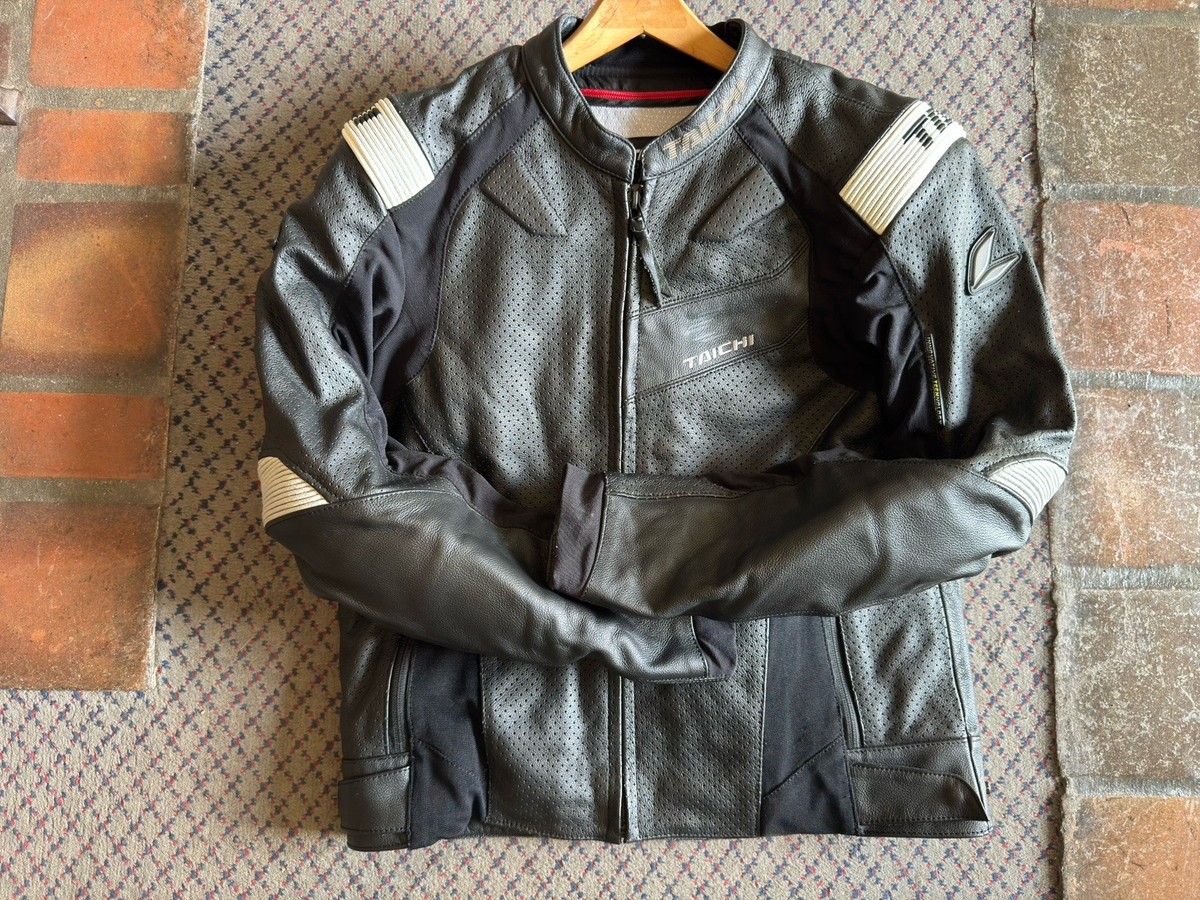RS Taichi Leather Motorcycle Road Racing Jacket Eur 54/44 US Perf