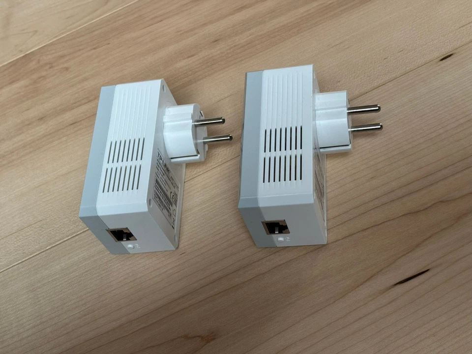 TP-LINK AV500 Powerline Adapter mit Pass Through (TL-PA4010P) - Bild 4 von 4