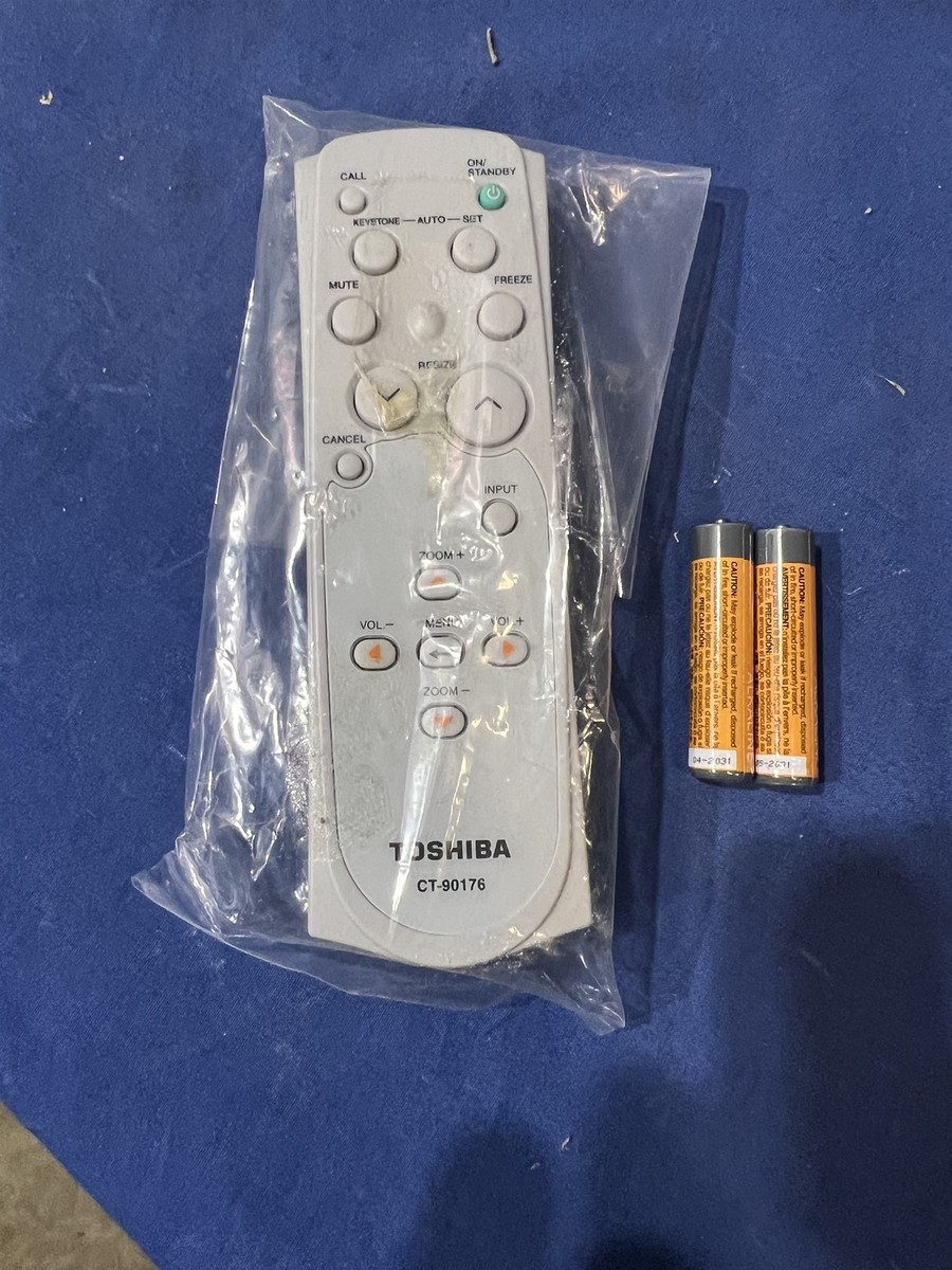 Genuine Toshiba Ct-90176 Projector Remote Control for Tlp-s40 T60