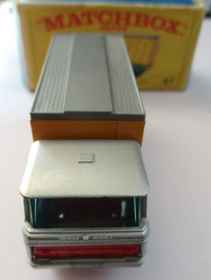 1960s LESNEY MATCHBOX 47 - DAF TIPPER CONTAINER TRUCK - NEAR MINT COND.  IN BOX - Image 3 of 4