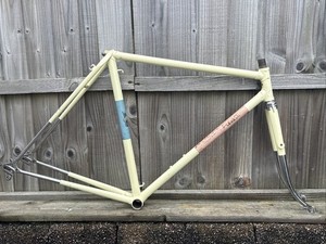 Bernard Carré Has Arrived. - The Early Morning Cyclist
