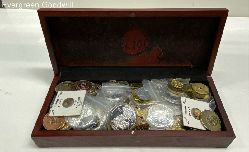 Treasure Tokens in Wood Box 4.4LBS