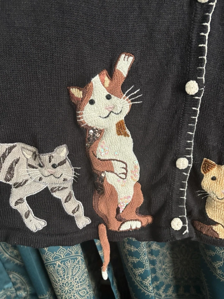 Quaker Factory Women’s Cat Cardigan SZ 2X Black Embroidered Cat Lover Sweater - Image 4 of 4