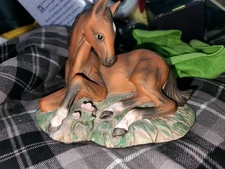 Vintage Homeco Masterpiece Porcelain Foal Laying Down Young Horse Figurine 1982