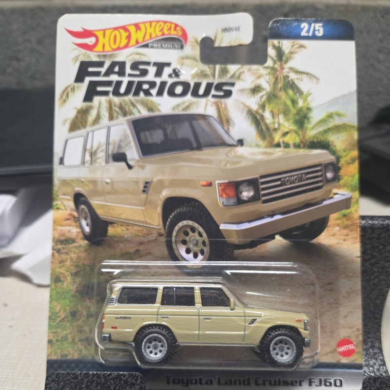 2023 Hot Wheels Premium Fast And Furious 2/5 Toyota Land Cruiser FJ60 Tan
