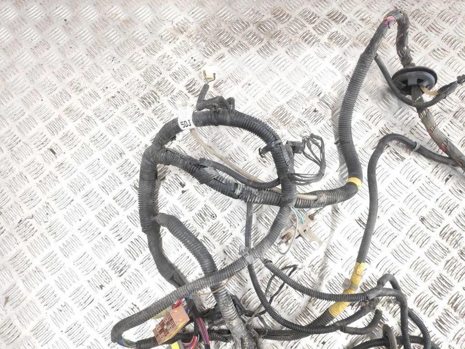 Chevrolet Aveo 2010 1.2 mazos de cables juegos de cables en el compartimento del motor 96826081 gasolina  Foto 4 de 4