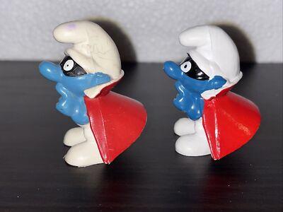 Smurf Spy Variant Set Red Cape Peyo PVC Figure 1966 Mold Germany
