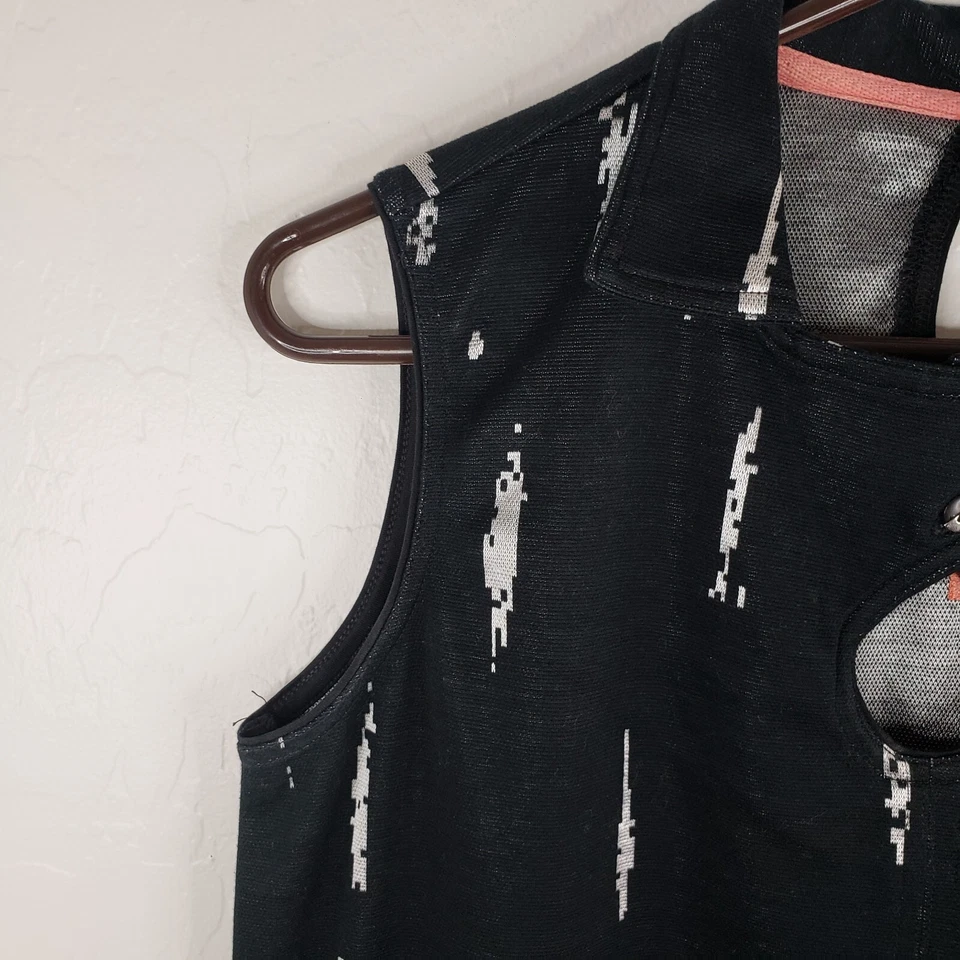 Jamie Sadock Golf Top Women's Large Black Silver Geometric Pullover Knit Top - Image 3 of 4