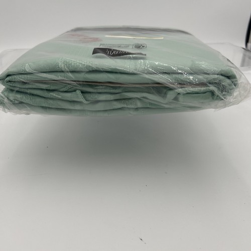 NOS Bardwil Linens Satin Splendor Soil Release Tablecloth 60x102” Oval Sea Green - Picture 6 of 9