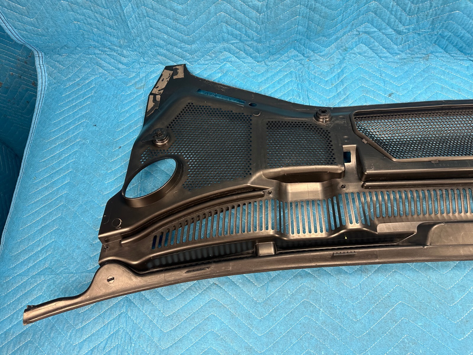 Bentley Continental Flying Spur Windshield Cowl Vent Panel 29k 2006-2012 OEM