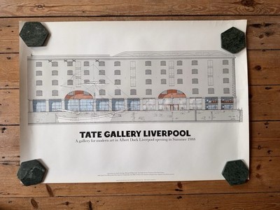 Seltenes Retro 1988 Tate Gallery Liverpool Eröffnungsposter - Albert Docks Architektur