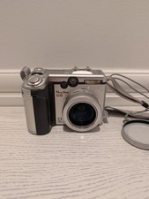 Canon PowerShot G6 7.1MP Digital Camera with Accessories