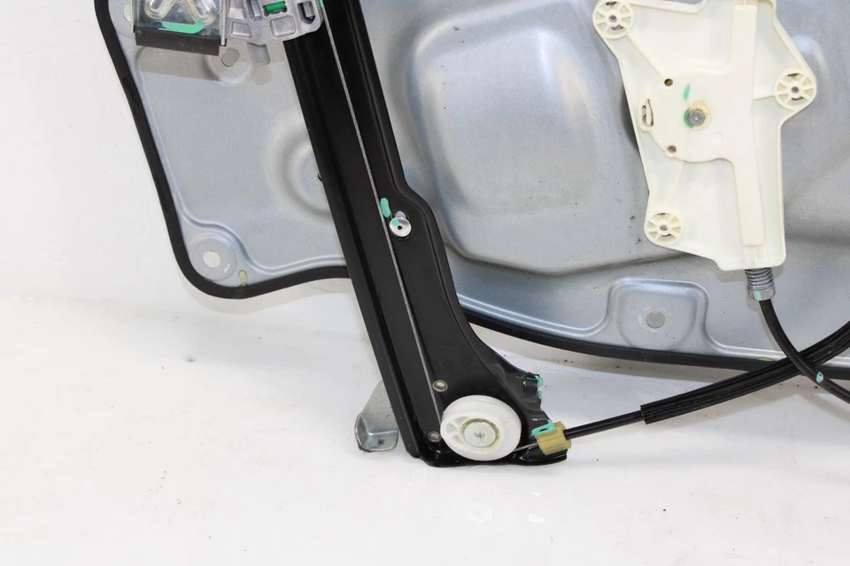 Nissan 370z 2009-2020 regulador de ventana derecha/motor OEM NK21 Foto 3 de 4