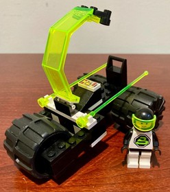 Vintage LEGO Space Blacktron 2 Tri-Wheeled Tyrax Complete Set