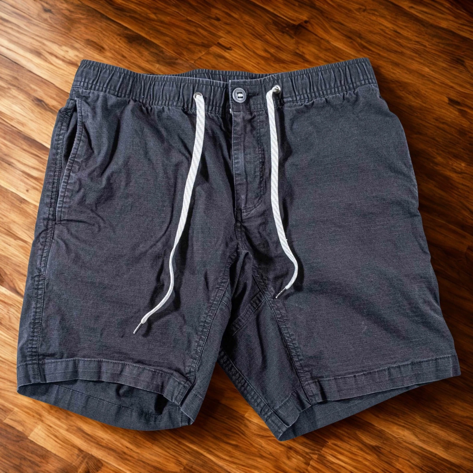 Vuori Ripstop Climber Shorts Mens Medium Gray Stretch Outdoor Hiking Casual