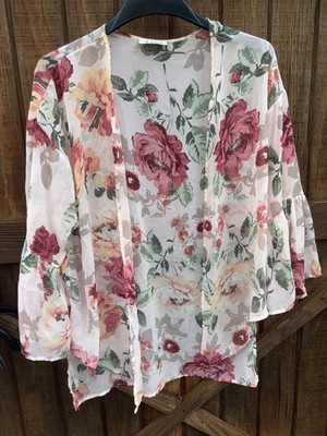 Adara one size Floral Kimono with boho sleeves