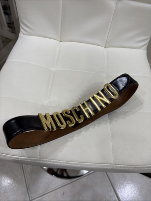 Moschino Redwall Black Leather Belt Gold Spell Out 401020 Size 40
