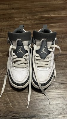 Jordan Spizike Men s Mid Top Leather Colorblock Lace-Up Sneakers White