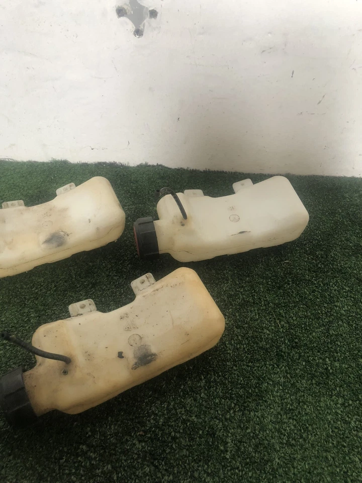 Craftsman 27cc petrol Multi Tool Strimmer Fuel Tank Assembly X 1 - Image 3 of 4