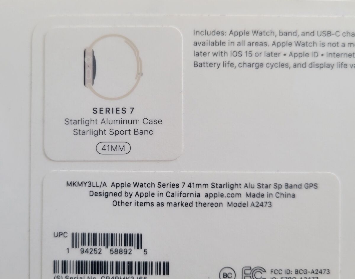 Apple Watch Series 7 41mm Aluminum Case with Sport Band Apple Watch Series 7 41mm Aluminum Case with Sport Band