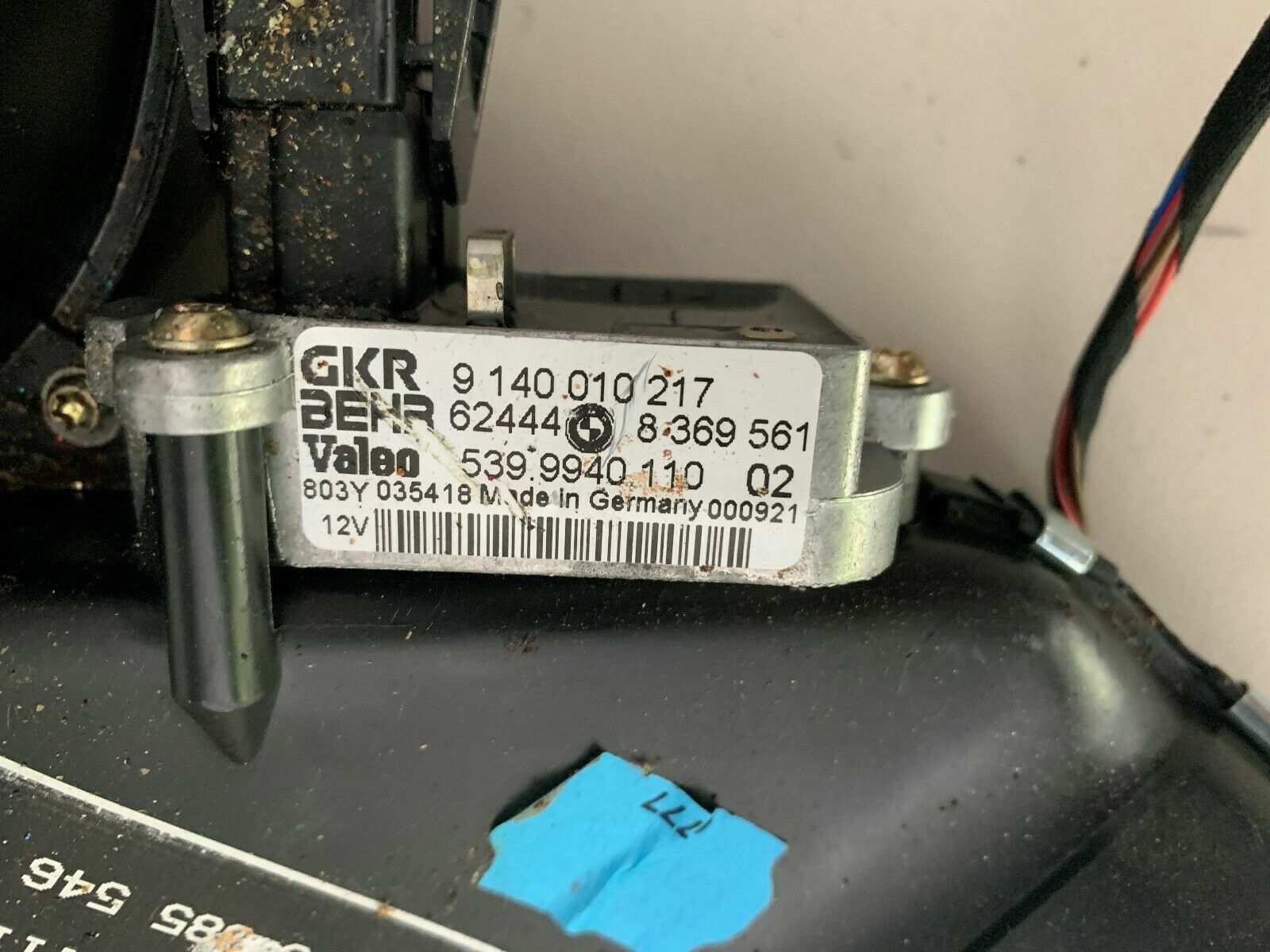 00 01 02 03 04 05 06 BMW E53 X5 REAR CLIMATE CONTROL HVAC BLOWER UNIT